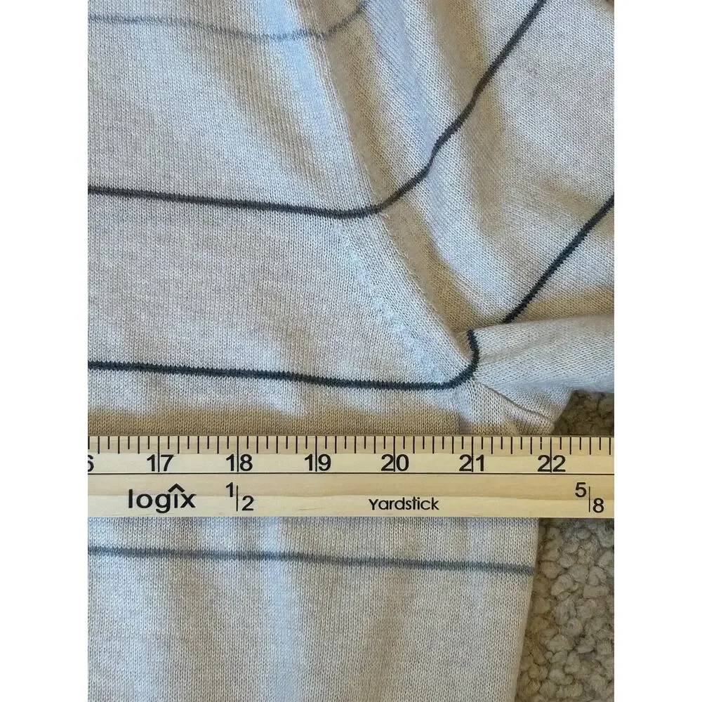 Banana Republic Men’s XL 100% Merino Wool Striped Crewneck Sweater Ivory Gray